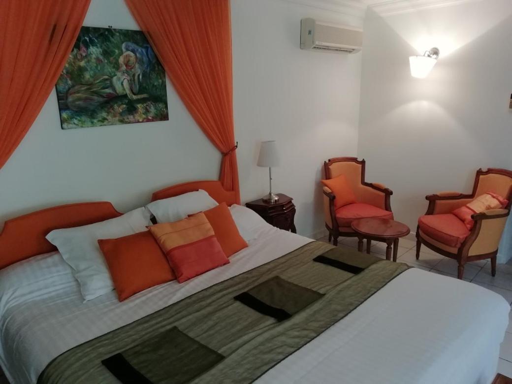 Hotel La Cognette A 25 Kilometres De Chateauroux Et 30 Kilometres De Bourges Issoudun Bagian luar foto